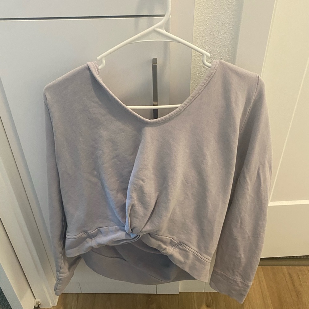 Fabletics top